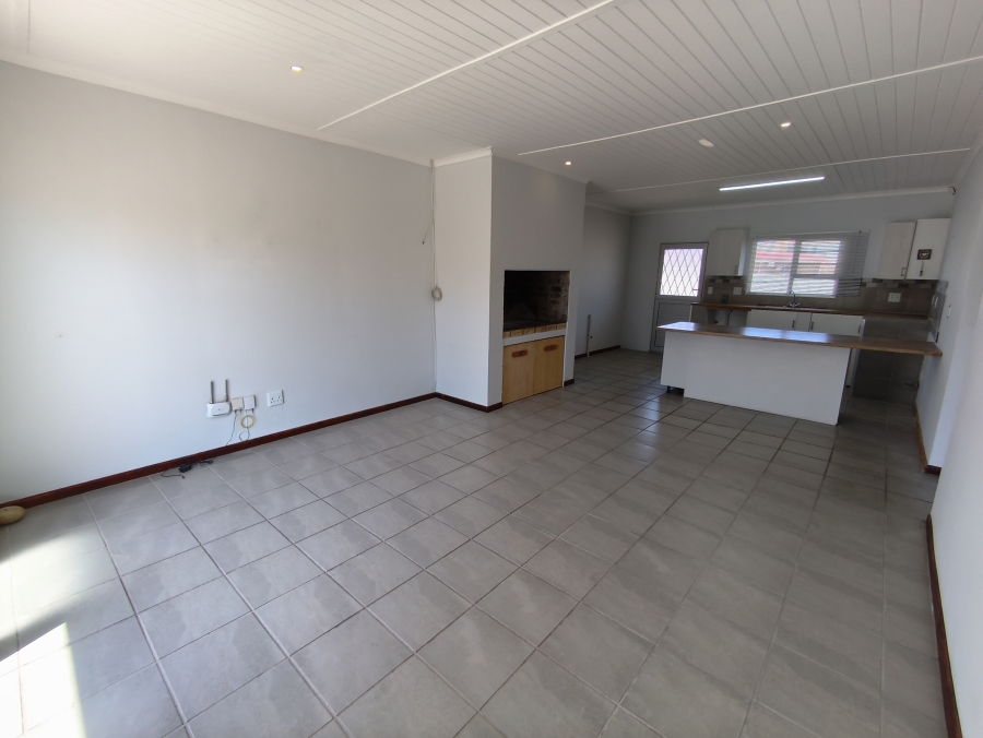 3 Bedroom Property for Sale in Perlemoenbaai Western Cape